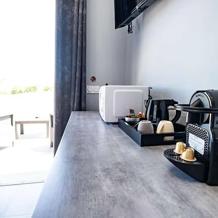 L'echappee De - Piscine - - Sauna Country house Boudou