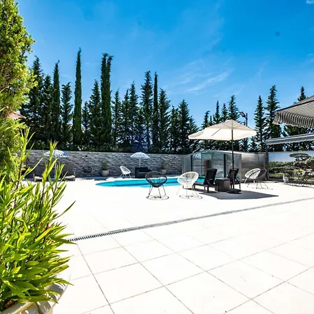 Country house L'echappee De - Piscine - - Sauna Boudou