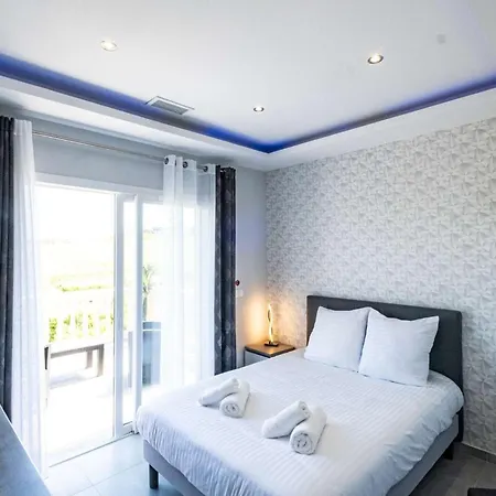 L'echappee De - Piscine - - Sauna Country house