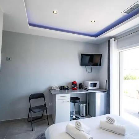 L'echappee De - Piscine - - Sauna Country house *