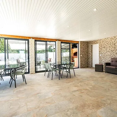 L'echappee De - Piscine - - Sauna Country house *