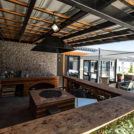 Country house L'echappee De - Piscine - - Sauna *