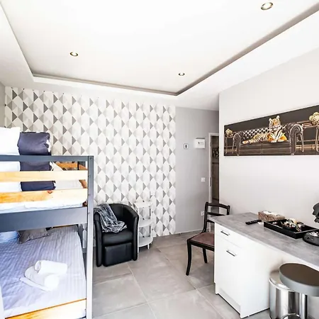 L'echappee De - Piscine - - Sauna Country house *